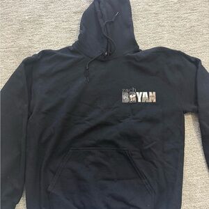 Black Zach Bryan Gildan Hoodie